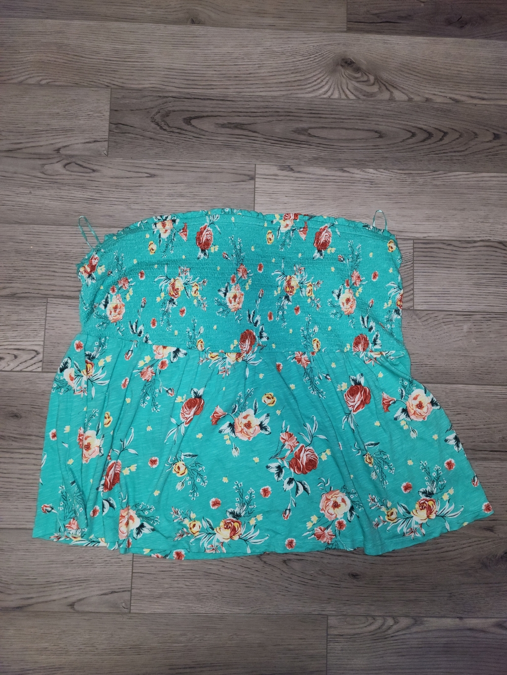 Torrid Size 5 5X Turquoise Floral Smocked Tube Top